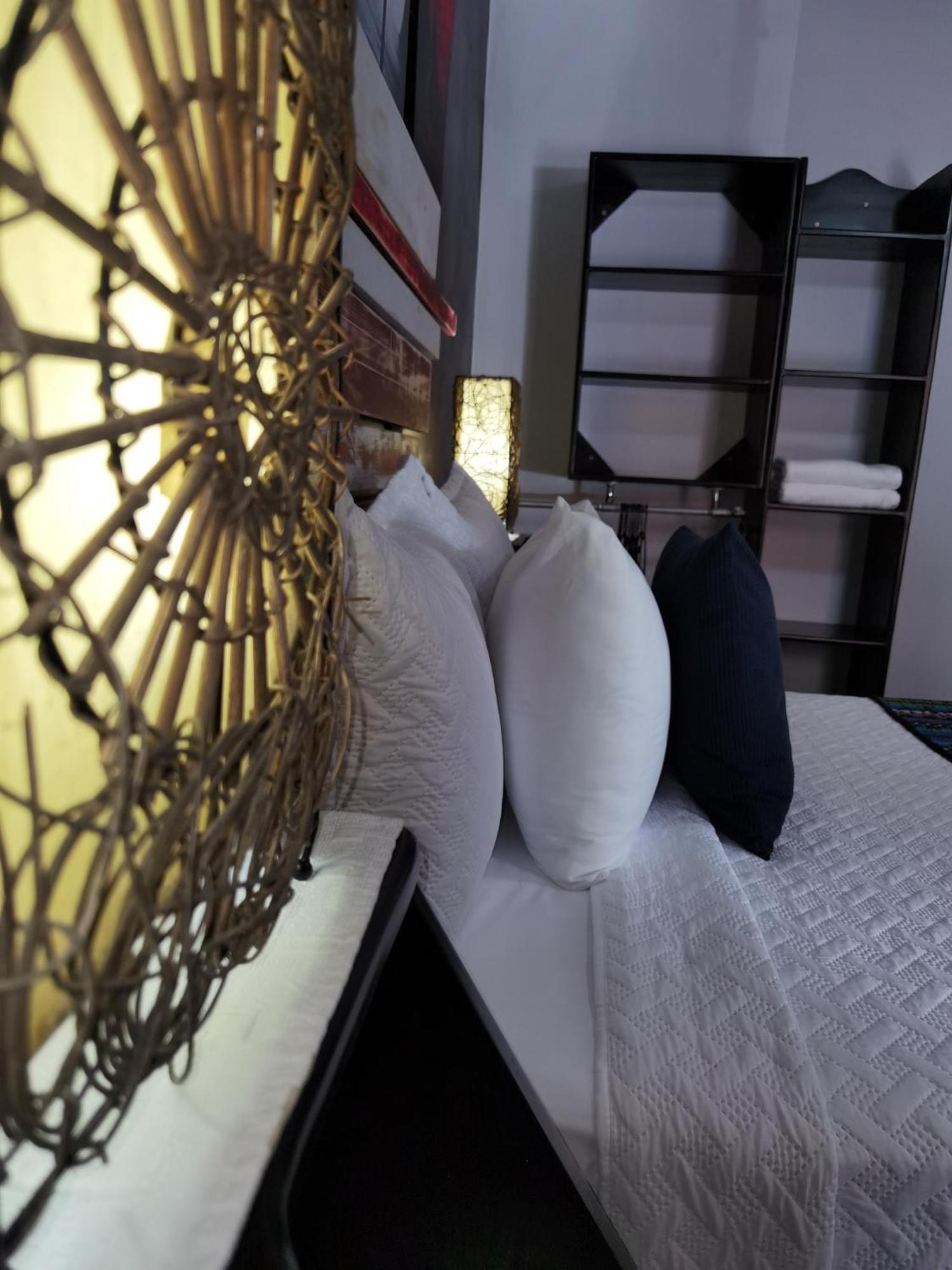Sunrise House Bed & Breakfast Quepos Ngoại thất bức ảnh