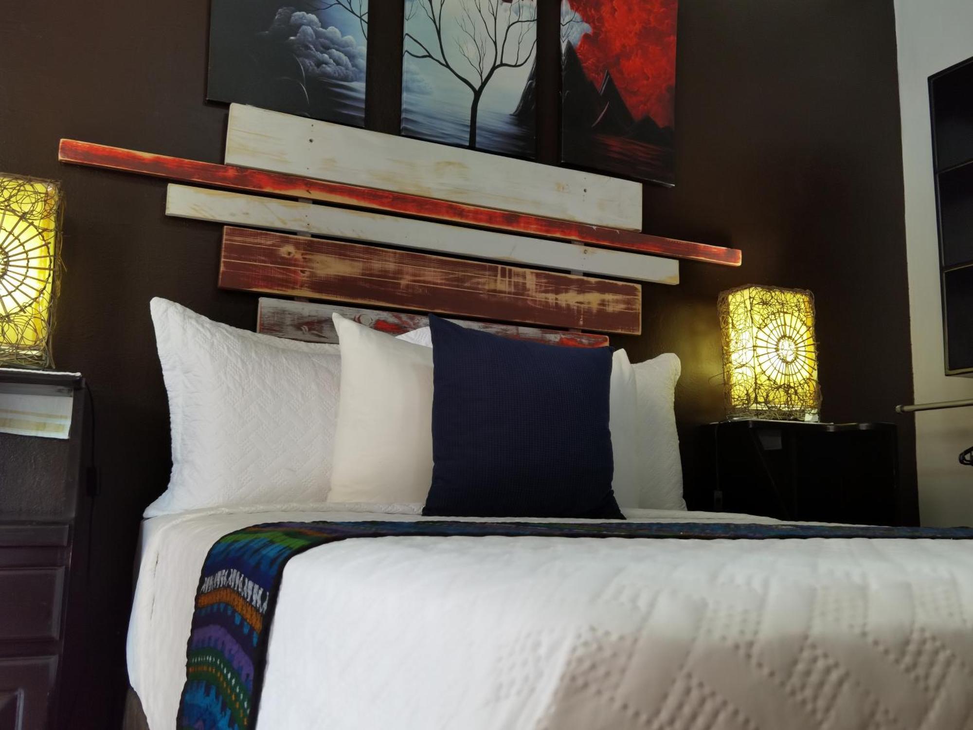 Sunrise House Bed & Breakfast Quepos Ngoại thất bức ảnh
